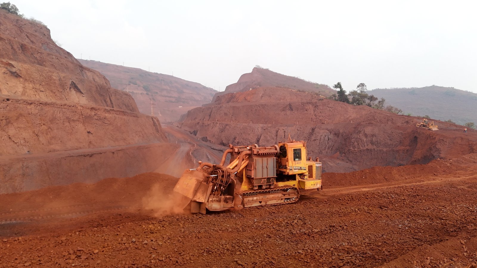 Minerador contínuo Vermeer em operação